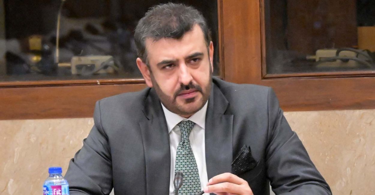 Abdul Qadir Gilani theft