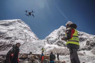 Drone Everest Cleanup
