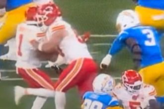 Chiefs Kelce Worthy Injury