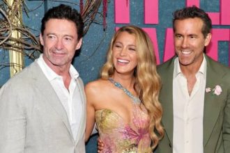 Hugh Jackman, Blake Lively, Ryan Reynolds