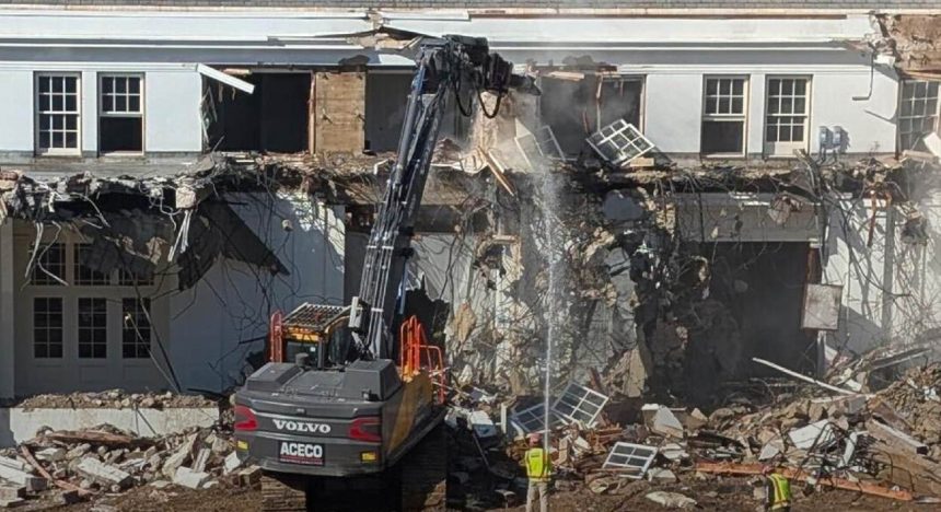 Trump White House demolition 2025