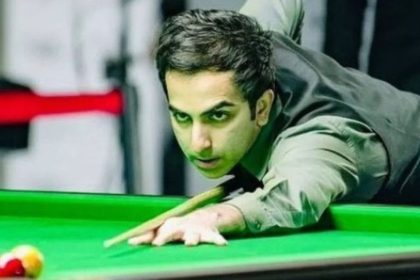 Asjad Iqbal beats Pankaj Advani World Snooker