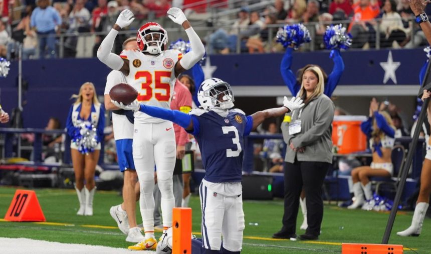 Cowboys Beat Eagles, Chiefs