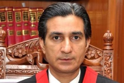 Lahore High Court judge resigns