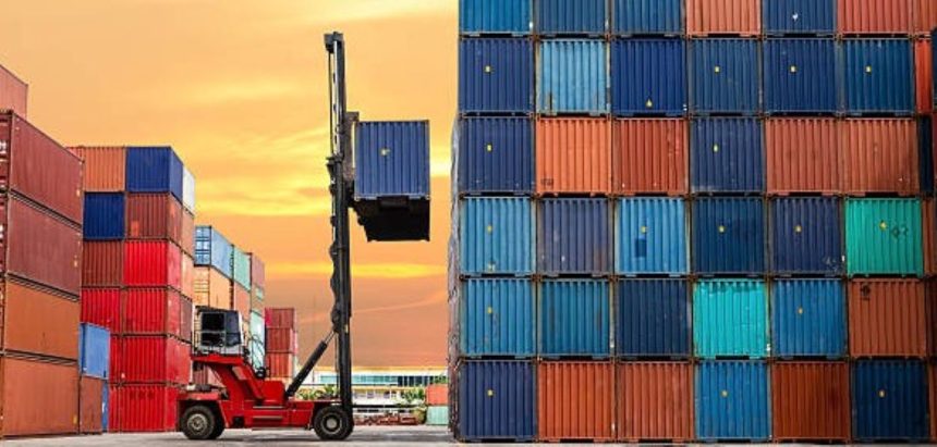 US Pakistan Exports Drop by 30%