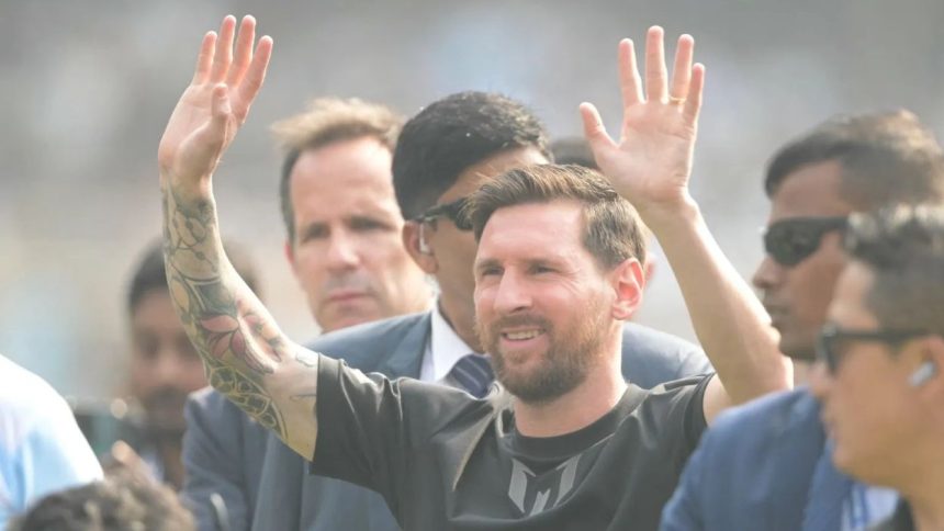 Messi Fans Storm Pitch in Kolkata After Early Stadium Exit During India Tour