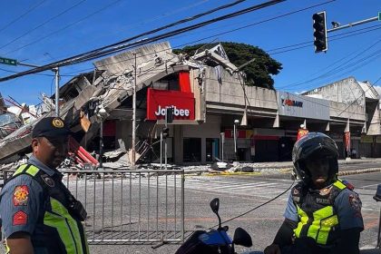Philippines earthquake triggers tsunami warnings after magnitude 7.8 quake off Mindanao Lifts Seabed by 2 Meters