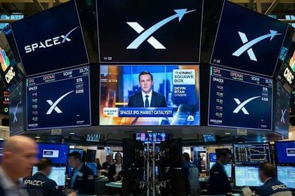 SpaceX shares fall below the USD 135 IPO price during July 15 trading
