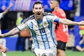 Messi celebrates goal against Egypt in FIFA World Cup 2026 Round of 16.