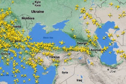 Flight-tracking map shows aircraft routes across the Black Sea and Middle East region.