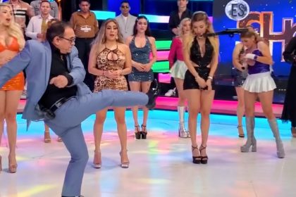 Television presenter Ernesto Chavana performing a high kick on the set of Mexico’s Es Show programme.